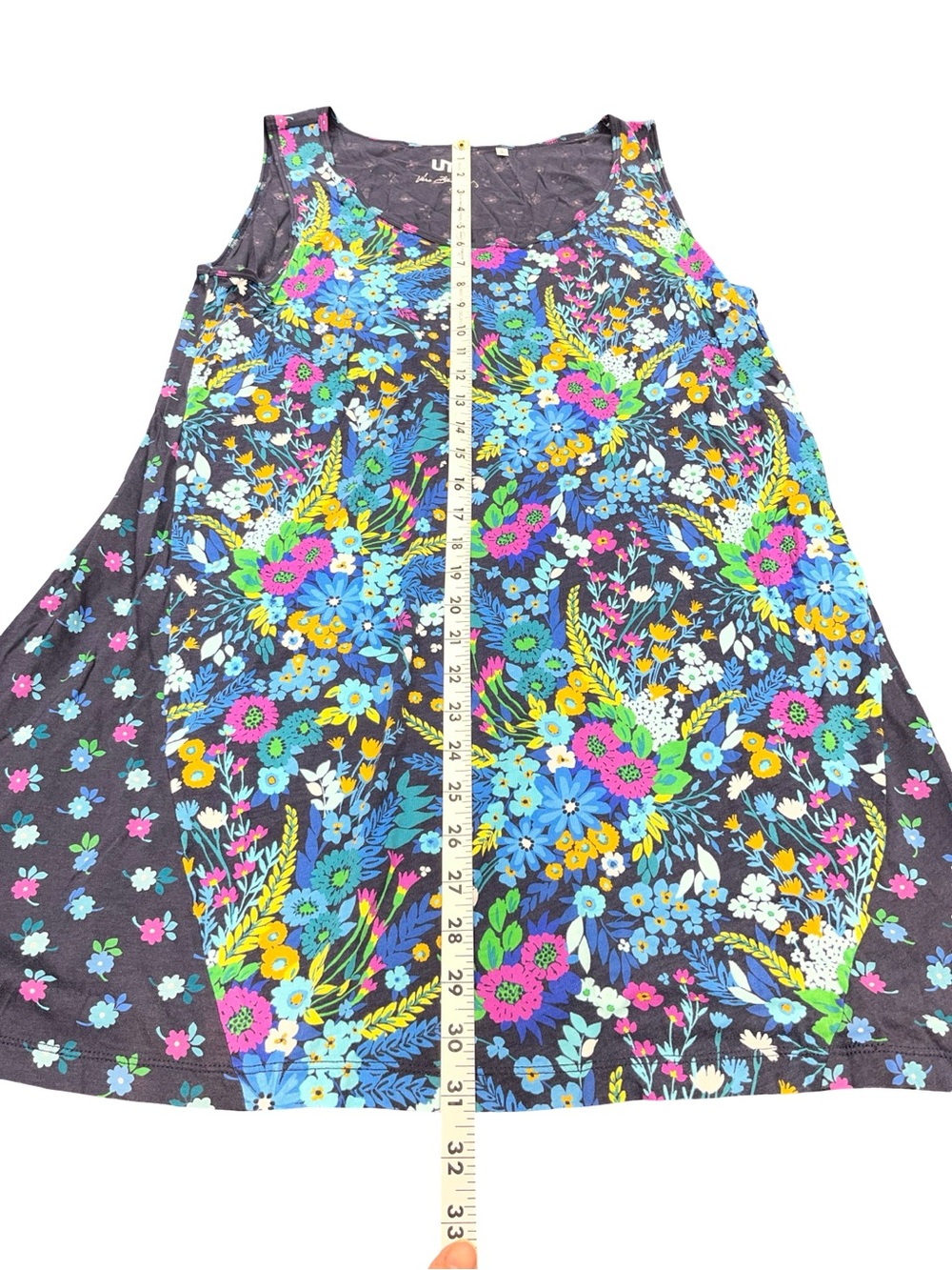 UNIQLO Vera Bradley Sleeveless Tunic Tank Top Size L Vibrant Botanical Pattern - Picture 6 of 10